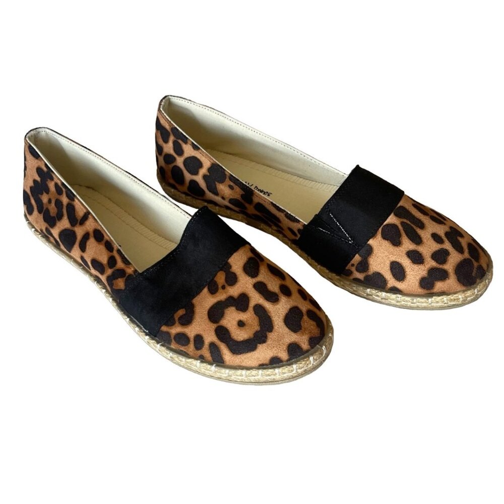 Wild Diva Women's Leopard Print Closed Toe Espadrille Casual Slip-on Flats - Picture 3 of 9